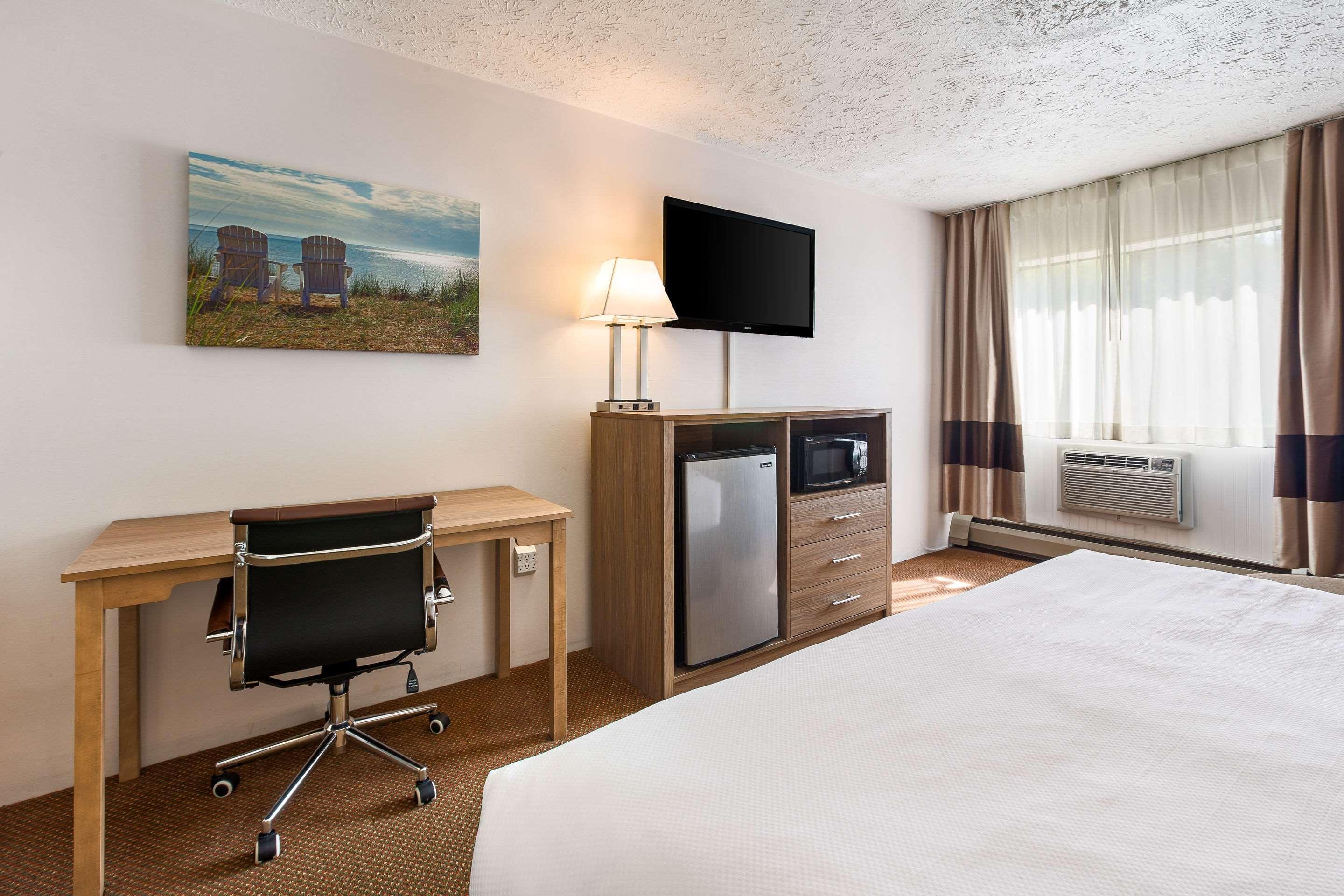 Quality Inn Petoskey-Harbor Springs Exteriér fotografie