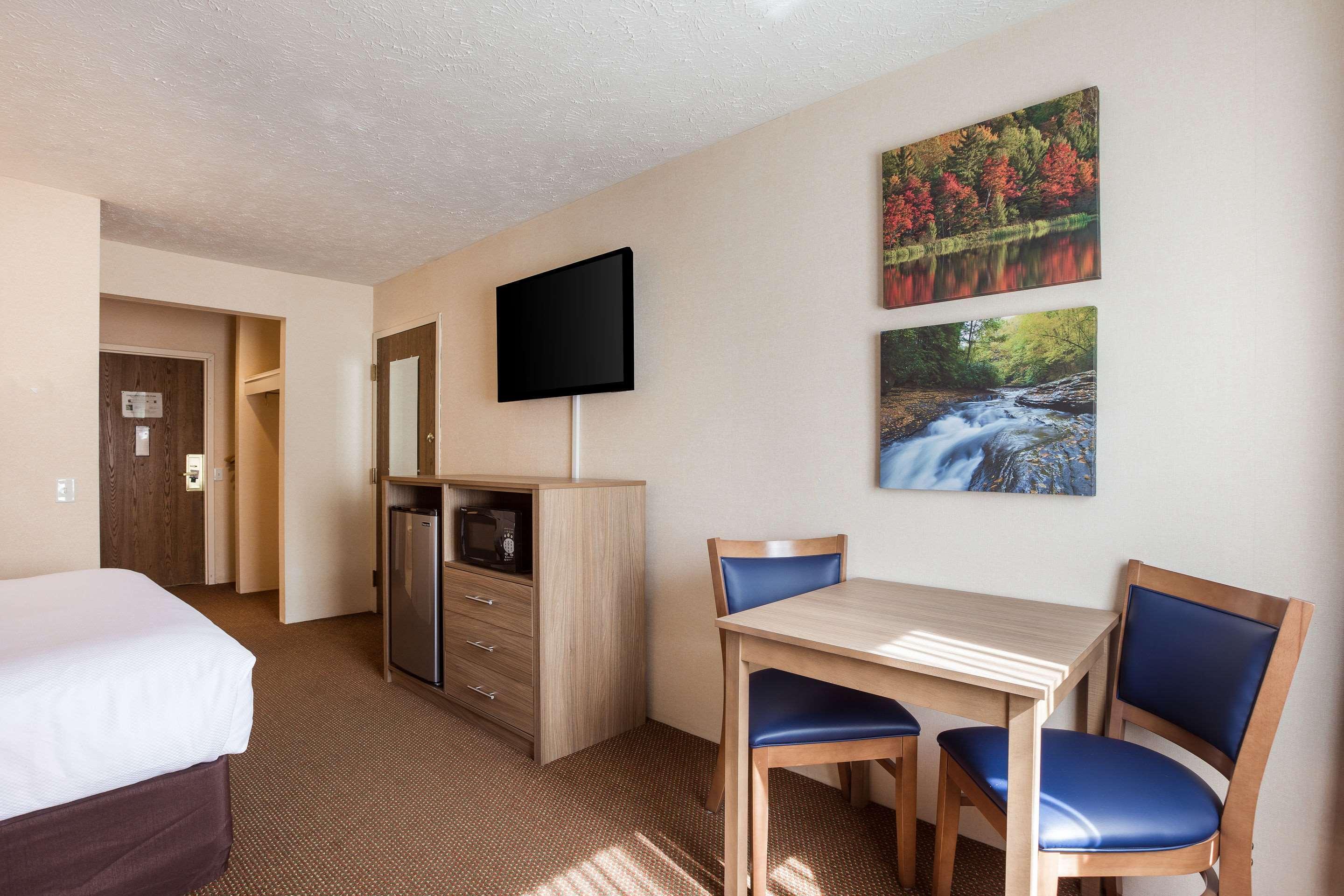 Quality Inn Petoskey-Harbor Springs Exteriér fotografie